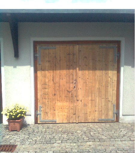 Holztor fertig